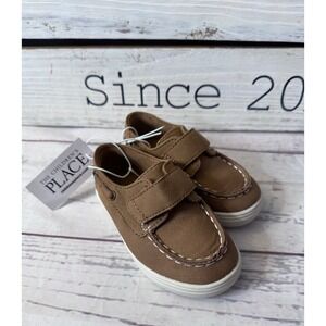 The Children's Place Faux Leather Boat Shoes Boys NWT Size 5